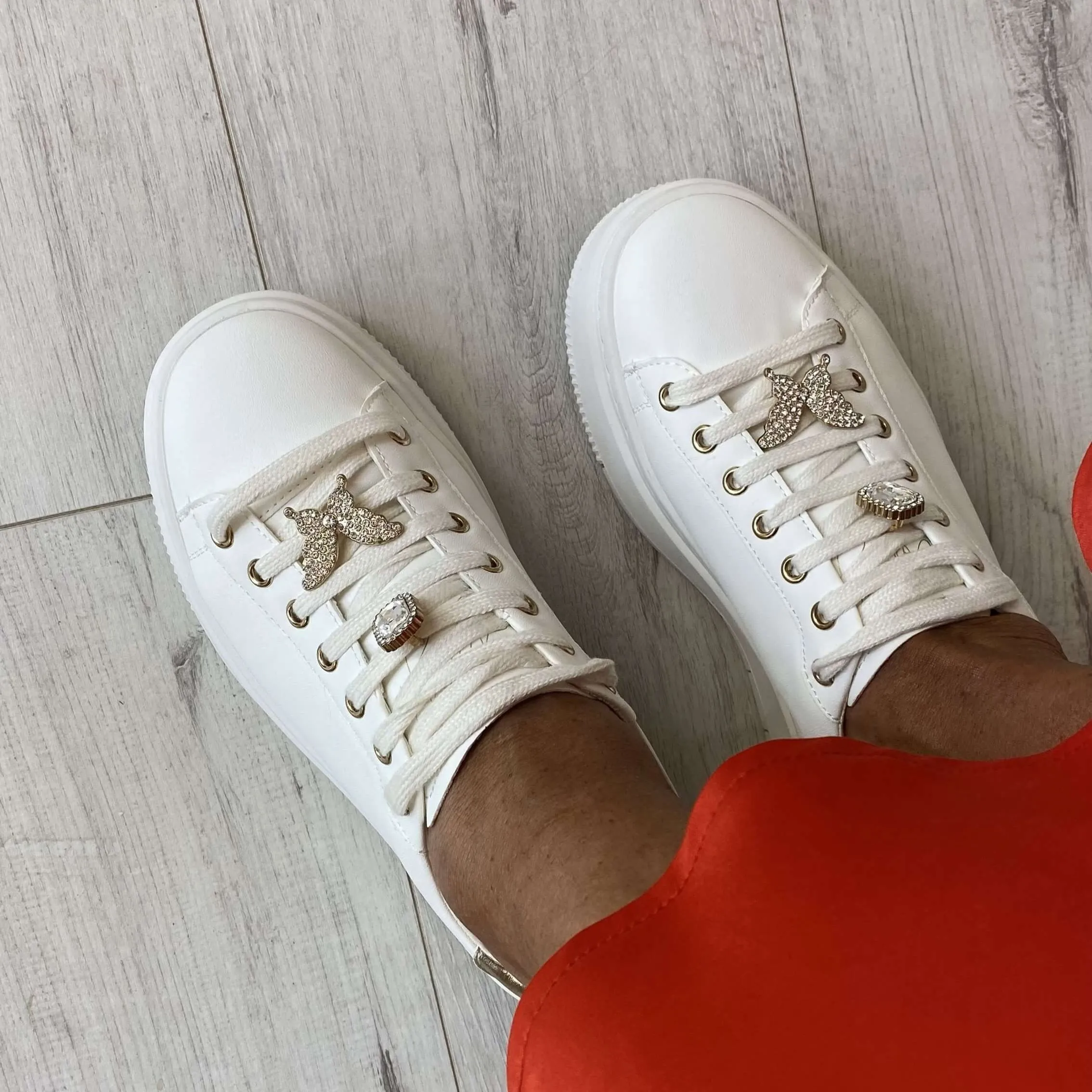 Kate Appleby Demb Classic Brooch Sneakers - White